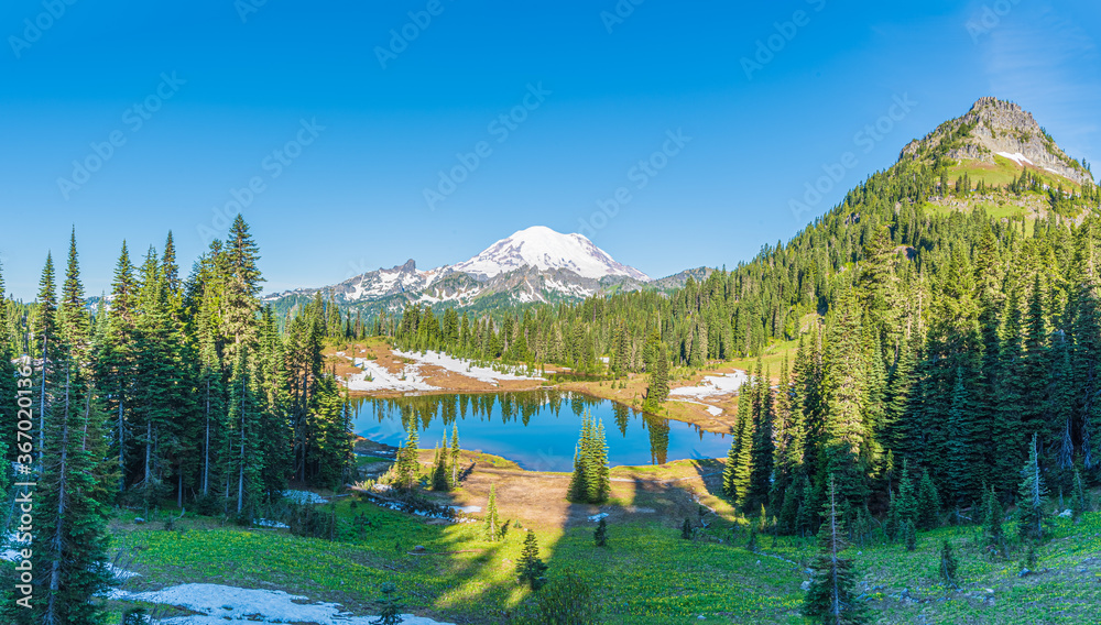 Mount Rainier East Face Panorama with Mount Tamanos, Tipsoo Lake and ...