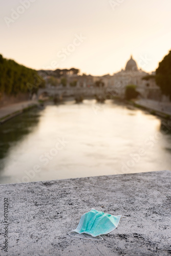 Protective mask on the background of most popular Italian attractions