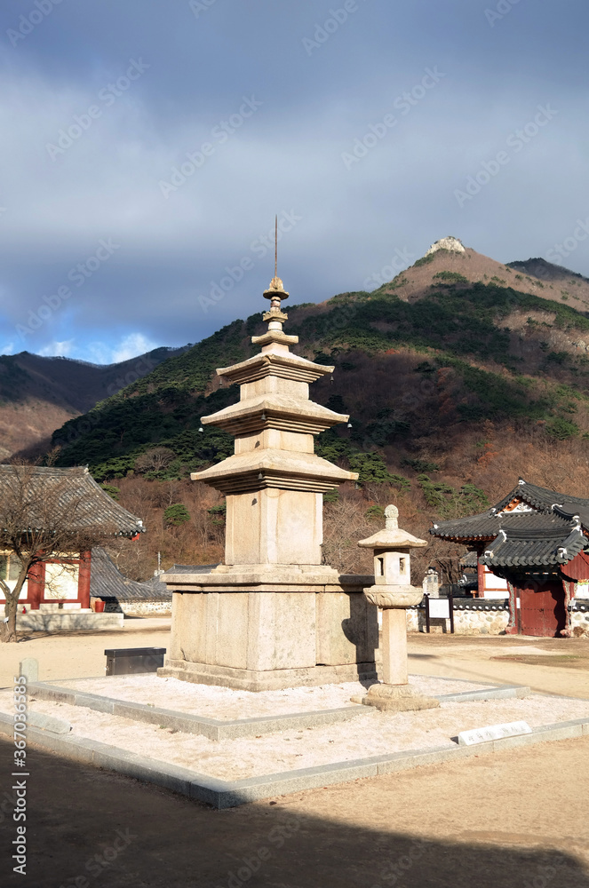 South Korea Pyochungsa Buddhist Temple
