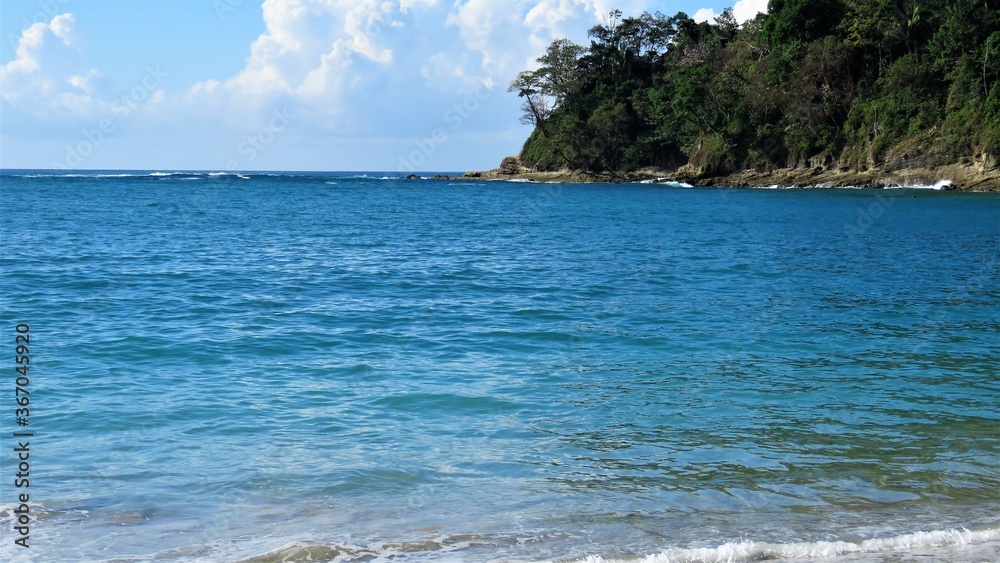 Fototapeta premium tropical beach with turquoise water