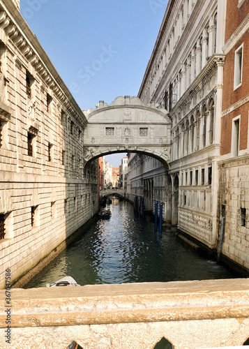 bridge of sighs