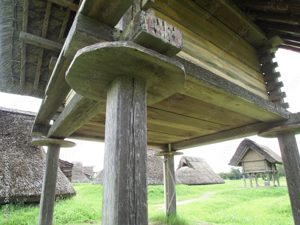登呂遺跡 高床式倉庫のねずみ返し Stock Photo Adobe Stock 登呂遺跡 高床式倉庫のねずみ返し Stock Photo Adobe Stock