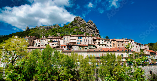 Vue panoramique de Serres, France