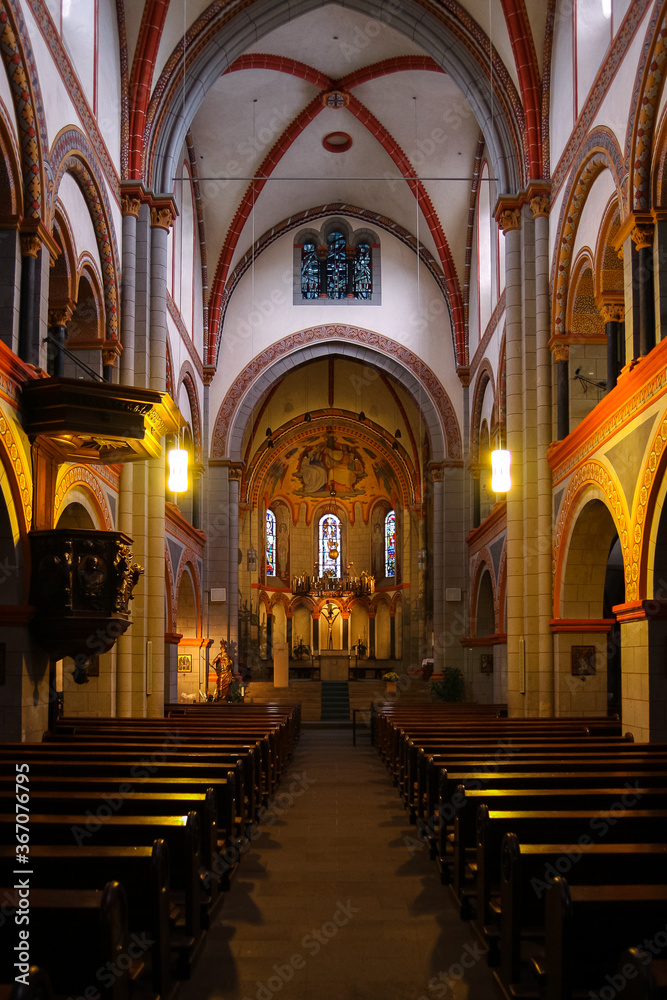 Obraz premium Church of Mary Himmelfahrt, Andernach