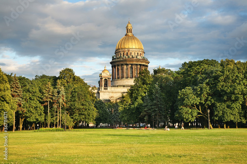 Alexander Garden and Cathedral of Saint Isaac  Isaakievskiy Sobor  in Saint Petersburg. Russia