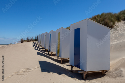 Obraz na płótnie colorful beach huts at Cadzand w salonie