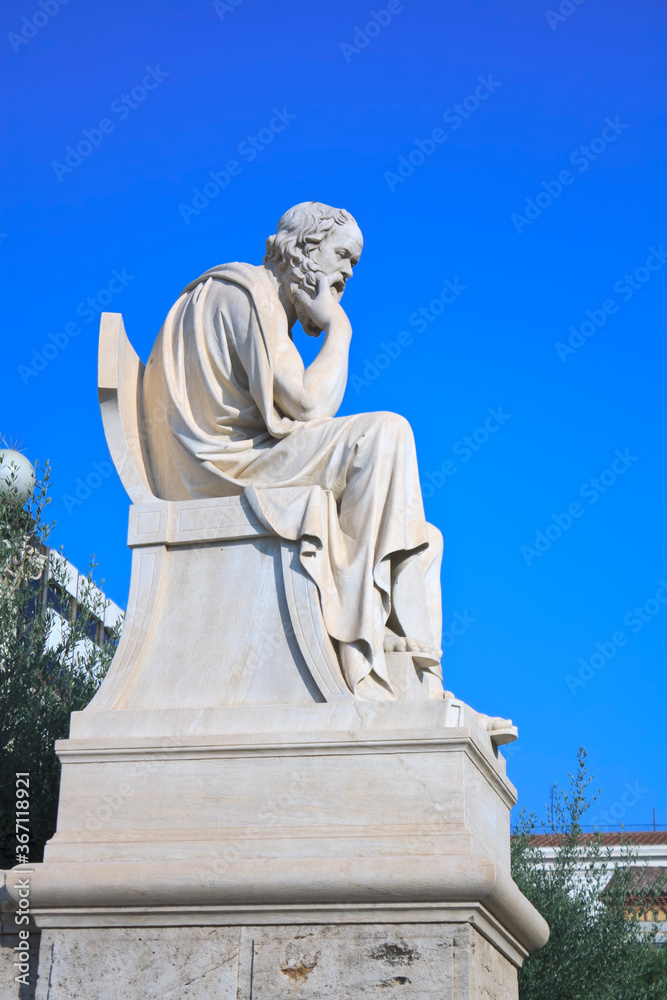  Socrates statue in thinking position 