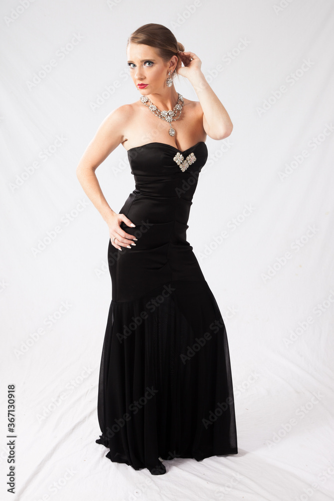 Fototapeta premium Pretty woman with her hand in her hair