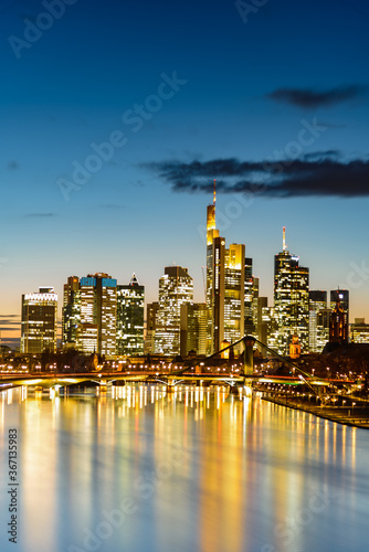 the skyline of frankfurt am main in the evening © DreamLight-Pictures 