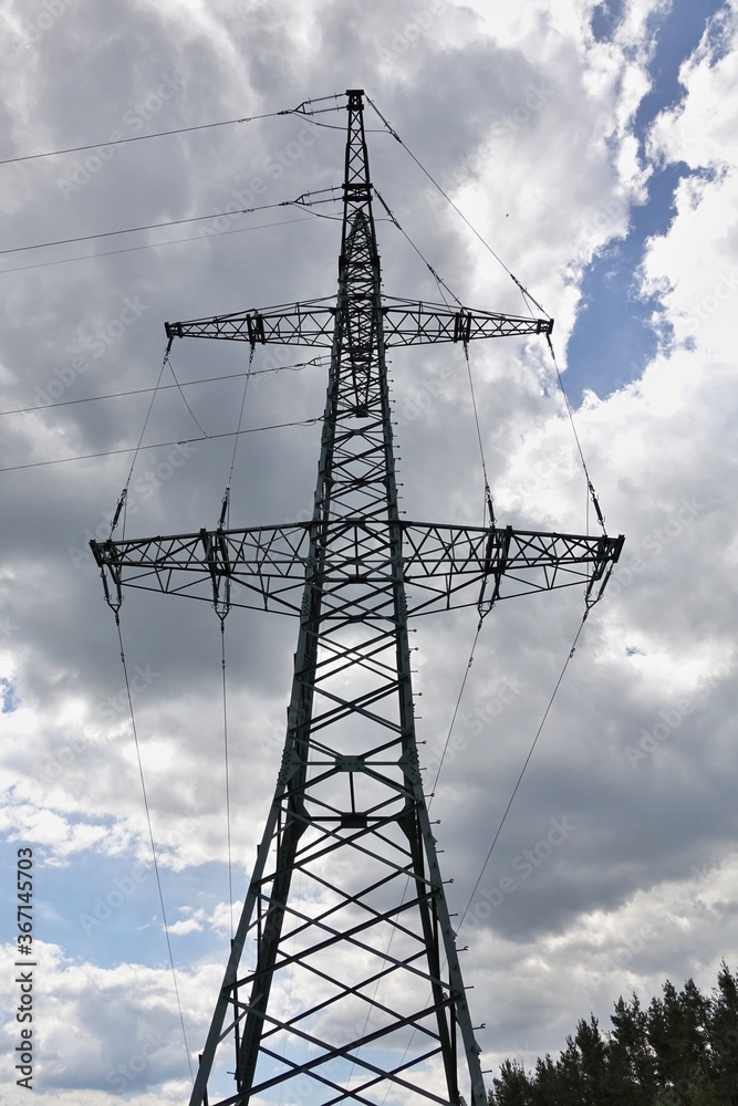 Mast mit Umspannung - hochkant Mast mit Umspannung - hochkant