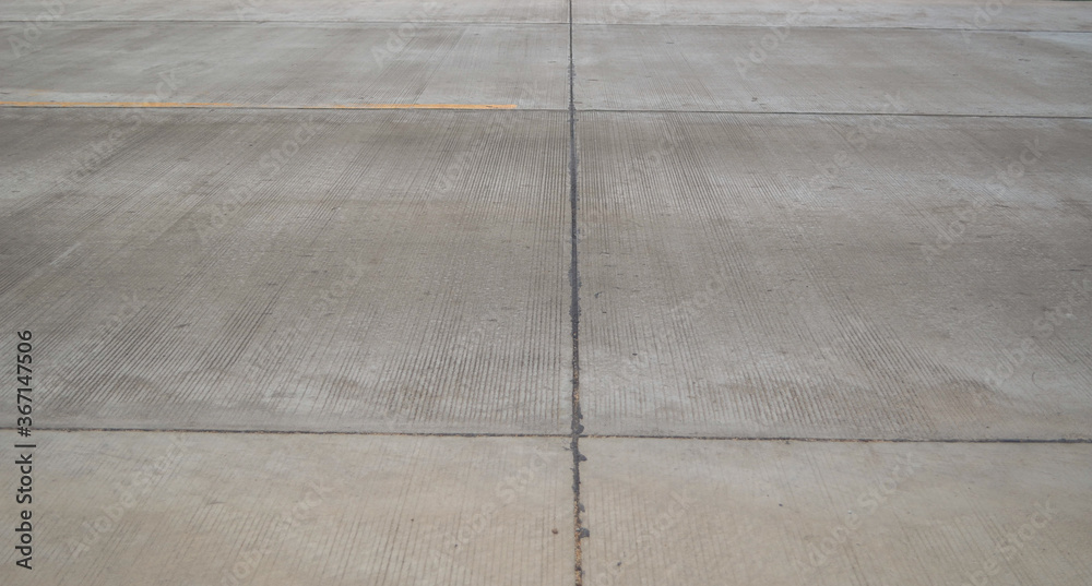 Contraction joint and longitudinal joint made by asphalt joints sealant