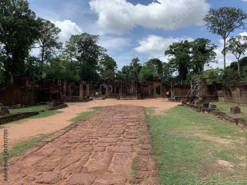 Chemin vers un temple à Angkor, Cambodge