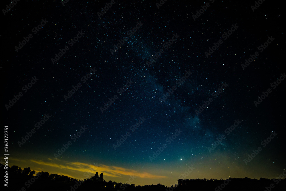 Milchstraße am Himmel bei Nacht in guter Auflösung. Geeignet für Himmel Austausch oder Hintergrund Milchstraße am Himmel bei Nacht in guter Auflösung. Geeignet für Himmel Austausch oder Hintergrund