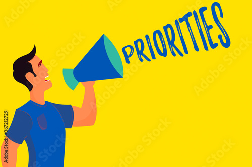 Фотография Writing note showing Priorities