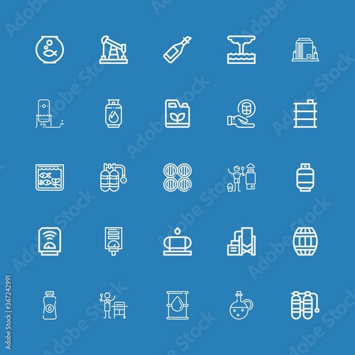 Editable 25 tank icons for web and mobile