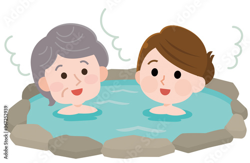 温泉　露天風呂に入る女性とおばあさん　背景付き　イラスト