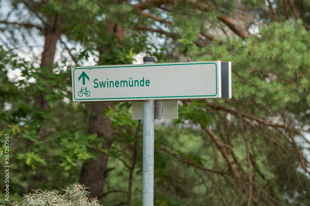 Fahrradweg, Fahrradroute, Straßenschild