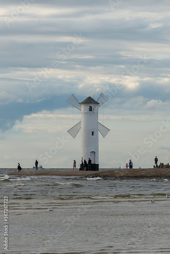 Windmühle, Leuchtturm, Hafen