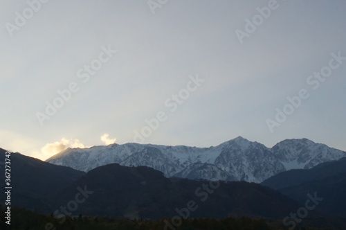 Fototapeta Naklejka Na Ścianę i Meble -  view of the mountains in Japanese alps
