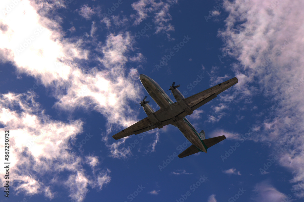 Retro Plane Take-Off Retro Plane Take-Off