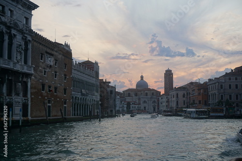 KI Milan,Venice,ITALY
ミラノ、ヴェネツィア、イタリア
ひとり旅　日常の風景５