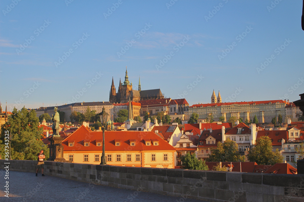 Fototapeta premium Morning Prague castle douring quarantine, sunrise, St. Vitus cathedral