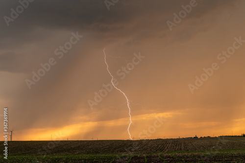 Lightning over Plains .
