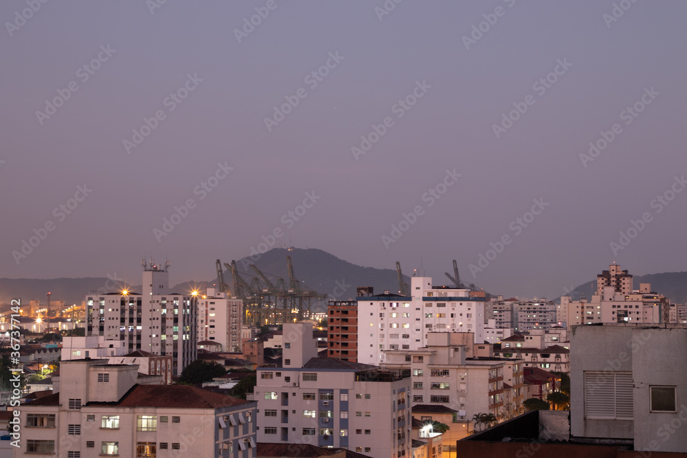 Naklejka premium night view of the city