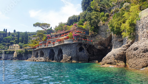 Portofino depuis la mer méditerranée (Italie, Ligurie)