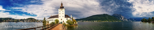 Принти на полотні Schloss Orth in Gmunden im Traunsee, Salzkammergut, Österreich