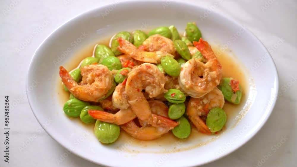 Stir-Fried Twisted Cluster Bean with Shrimp - Thai food style Stir-Fried Twisted Cluster Bean with Shrimp - Thai food style