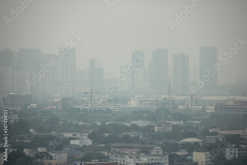 Tableau sur toile PM 2.5 Dust Covered Bangkok Thailand.