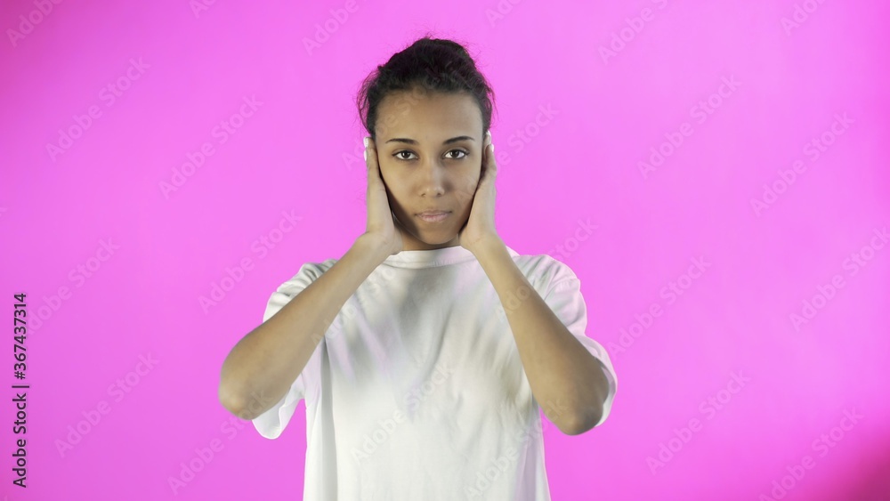 The language of signs. She closes her ears. She does not want to listen. The language of signs. She closes her ears. She does not want to listen.