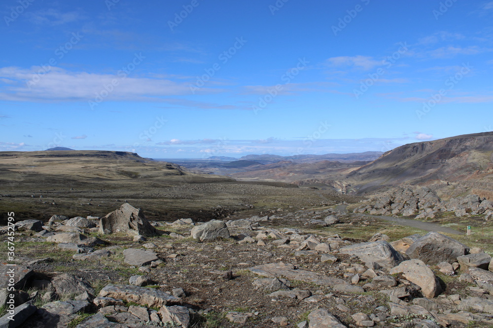 Unberührte Landschaft und Natur im Süden von Island Unberührte Landschaft und Natur im Süden von Island