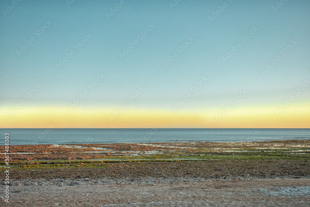 coucher de soleil sur la plage de Jars-sur-mer en Vendée coucher de soleil sur la plage de Jars-sur-mer en Vendée