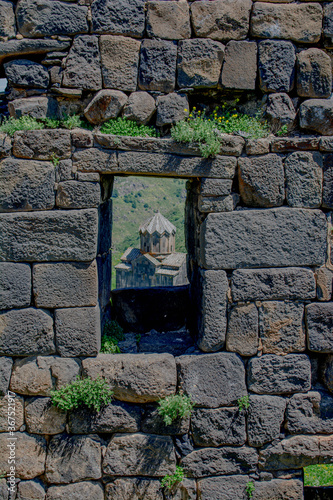 Amberd castle and Vahramashen church photo