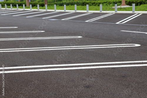 empty outdoor parking lot © takadahirohito