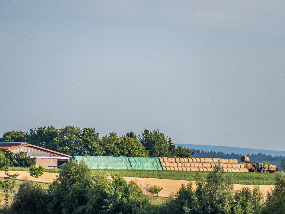 Fototapeta premium Strohballen Lager