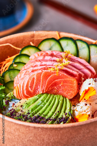 Poke Salad / Sashimi Salmon