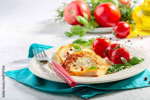 Grilled traditional halloumi cheese.