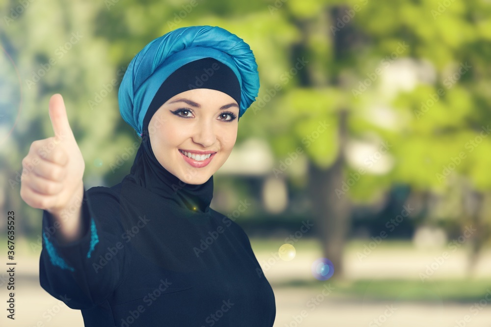 Arabic. Arabic.
