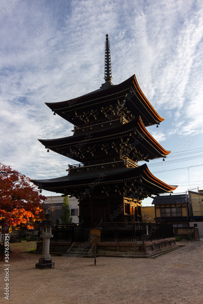 Fototapeta premium Hida Kokubunji temple in Takayama (Japan)