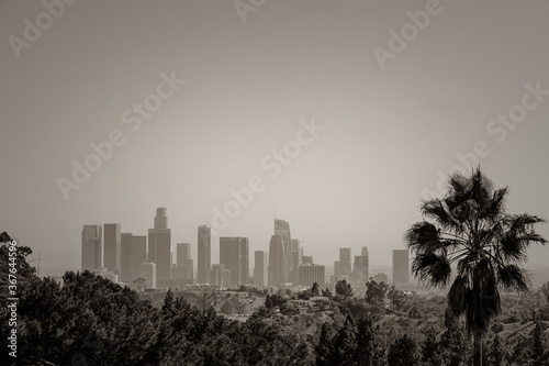 los angeles skyline black and white