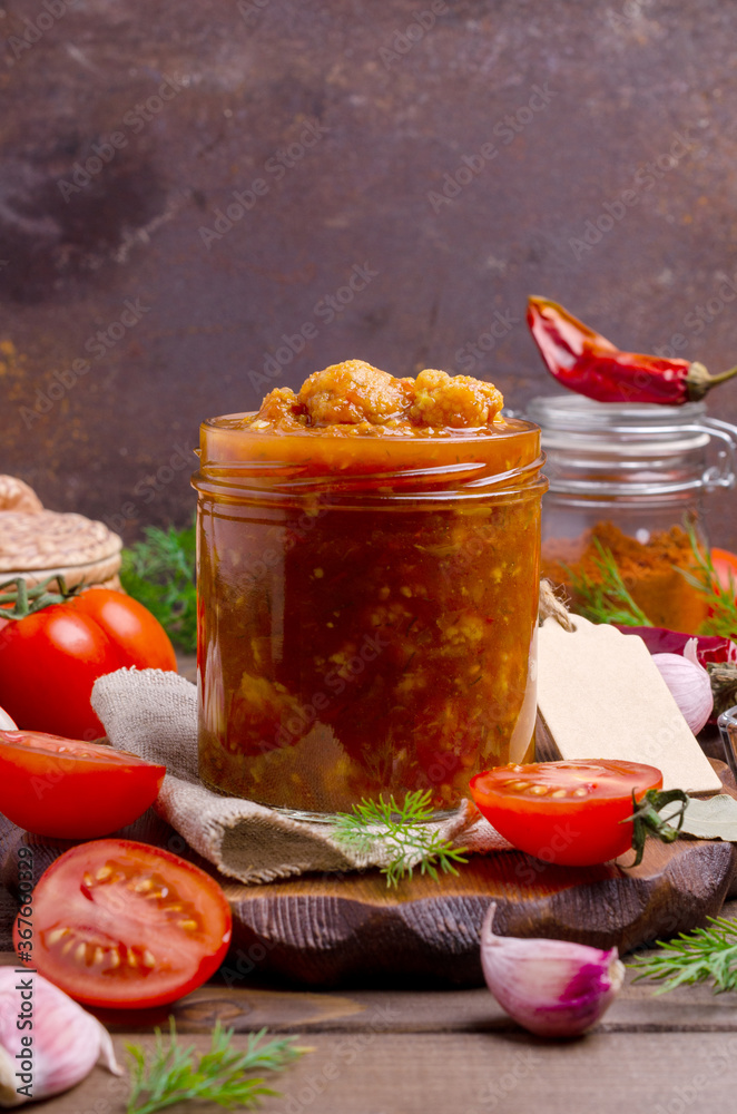 Canned cauliflower with vegetables in tomato sauce Canned cauliflower with vegetables in tomato sauce