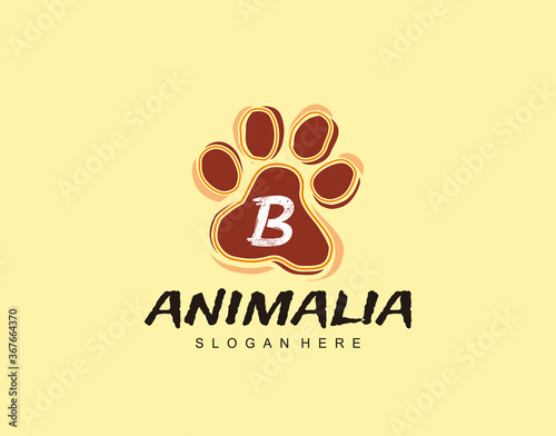 B Letter in Paw Shape Design. Pet logo design. Dog, Cat, animal clinic, pet care center. Paw vector logo Icon Template.