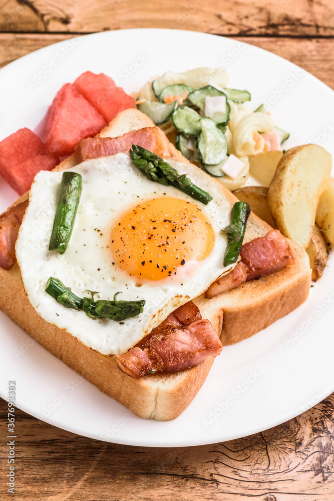 モーニングイメージ 目玉焼きトースト モーニングイメージ 目玉焼きトースト