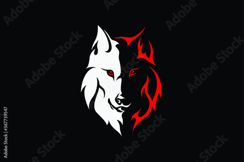 Simple Design of Wolf Head Half White Half Shadow