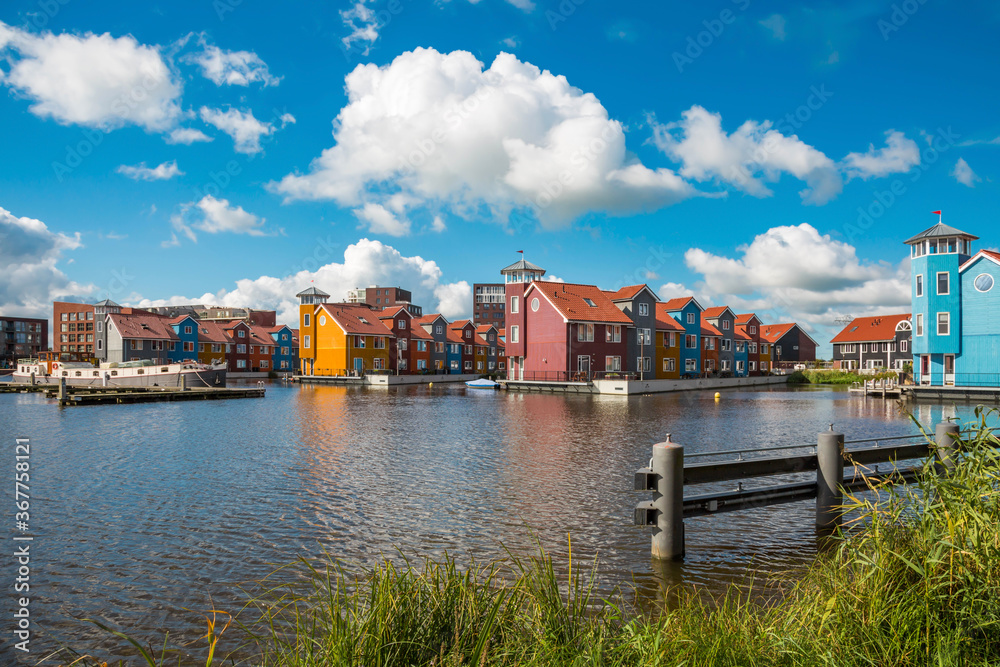 Bunte Häuser in Reitdiephaven in Groningen