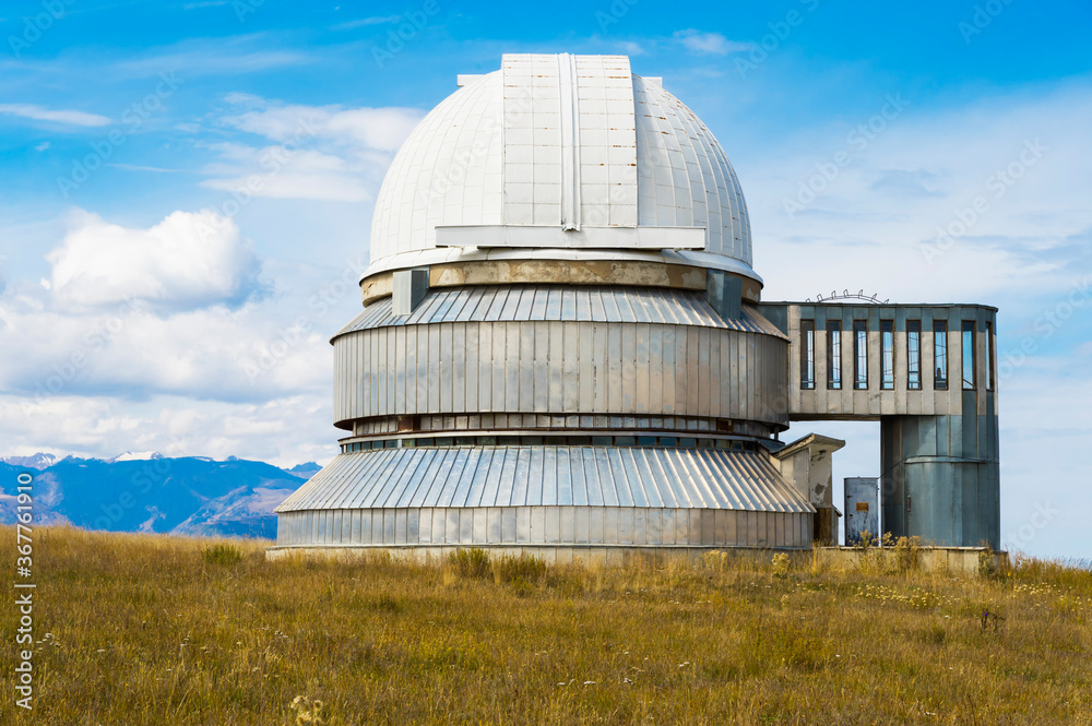 Obraz premium Tien Shan Astronomical Observatory, Ile-Alatau National Park, Assy Plateau, Almaty, Kazakhstan, Central Asia