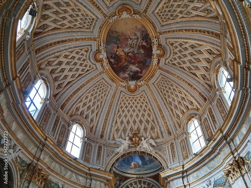 Decke der Kirche Maria Trinita in Rom Italien